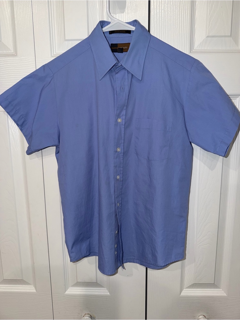 Boys' Short-Sleeve Button-Down Shirt in Light Blue